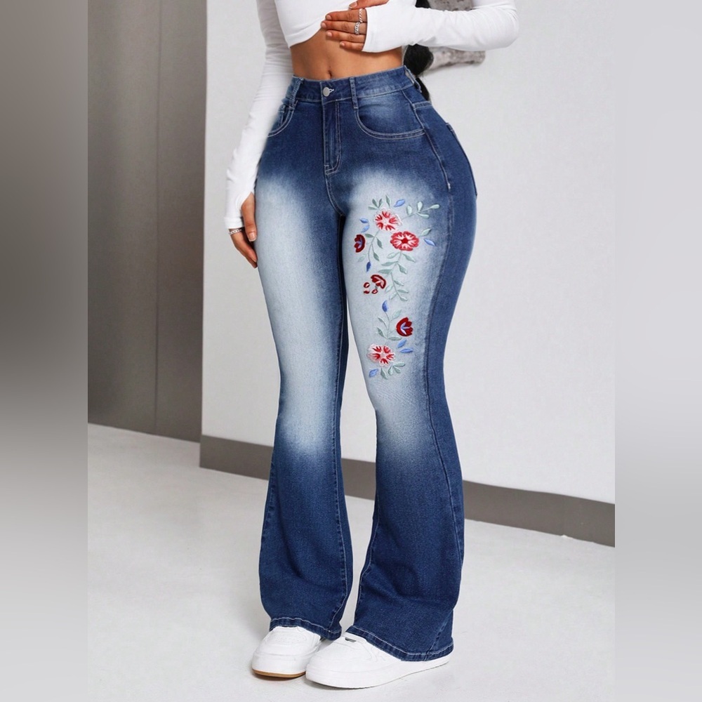Floral Embroidered Flare Jeans With Stone Wash